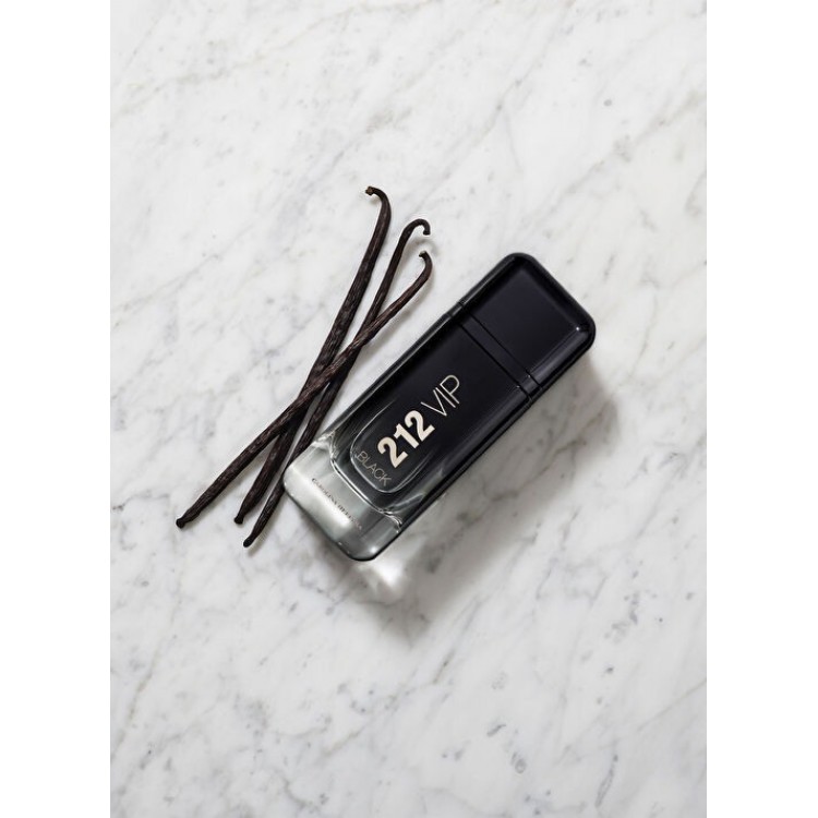 Carolina Herrera 212 Vip Black Edp 100 ml Erkek Parfüm
